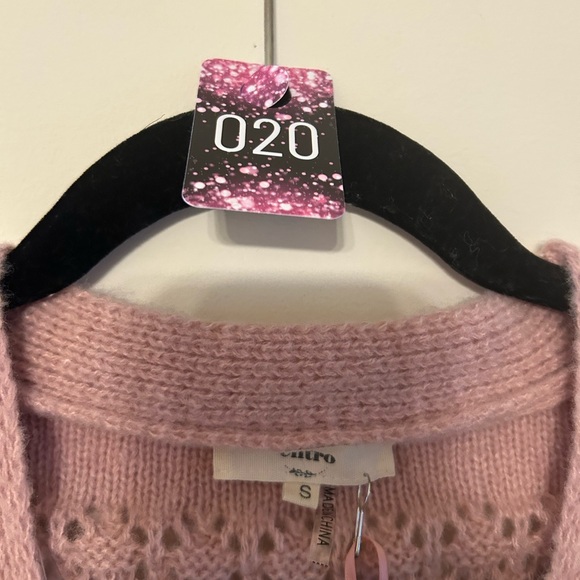 20. Entro Cardigan Sweater - Picture 3 of 6